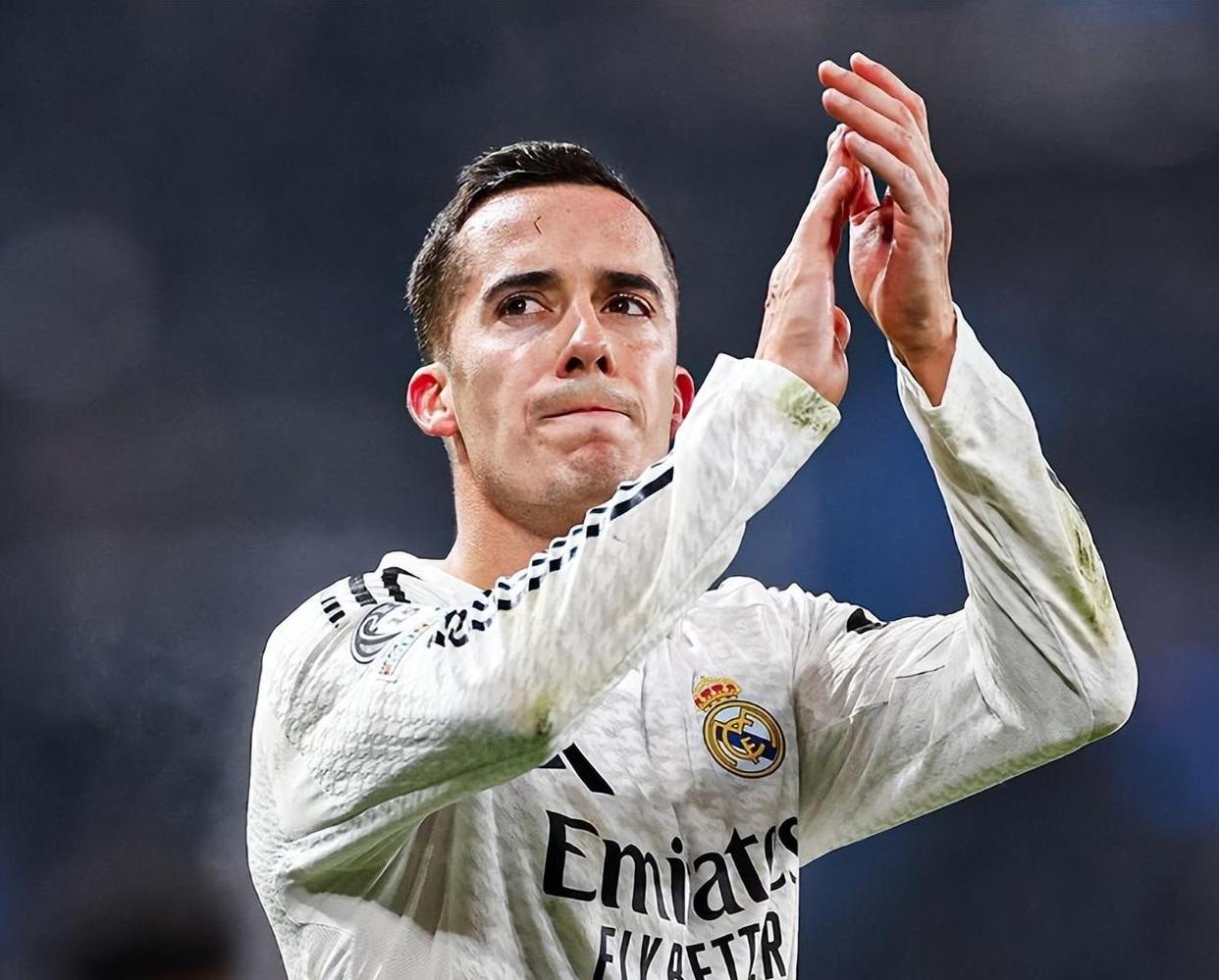 关于冲刺阶段德甲传出新动向;皇家马德里临场应变;管理层表态:信心回归;轮换策略成焦点的信息 关于冲刺阶段德甲传出新动向;皇家马德里临场应变;管理层表态:信心回归;轮换策略成焦点的信息