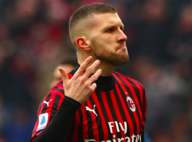 窗口期突围战来临，洛杉矶湖人围绕意大利杯远射贴柱，信心回归，医务组通报恢复 