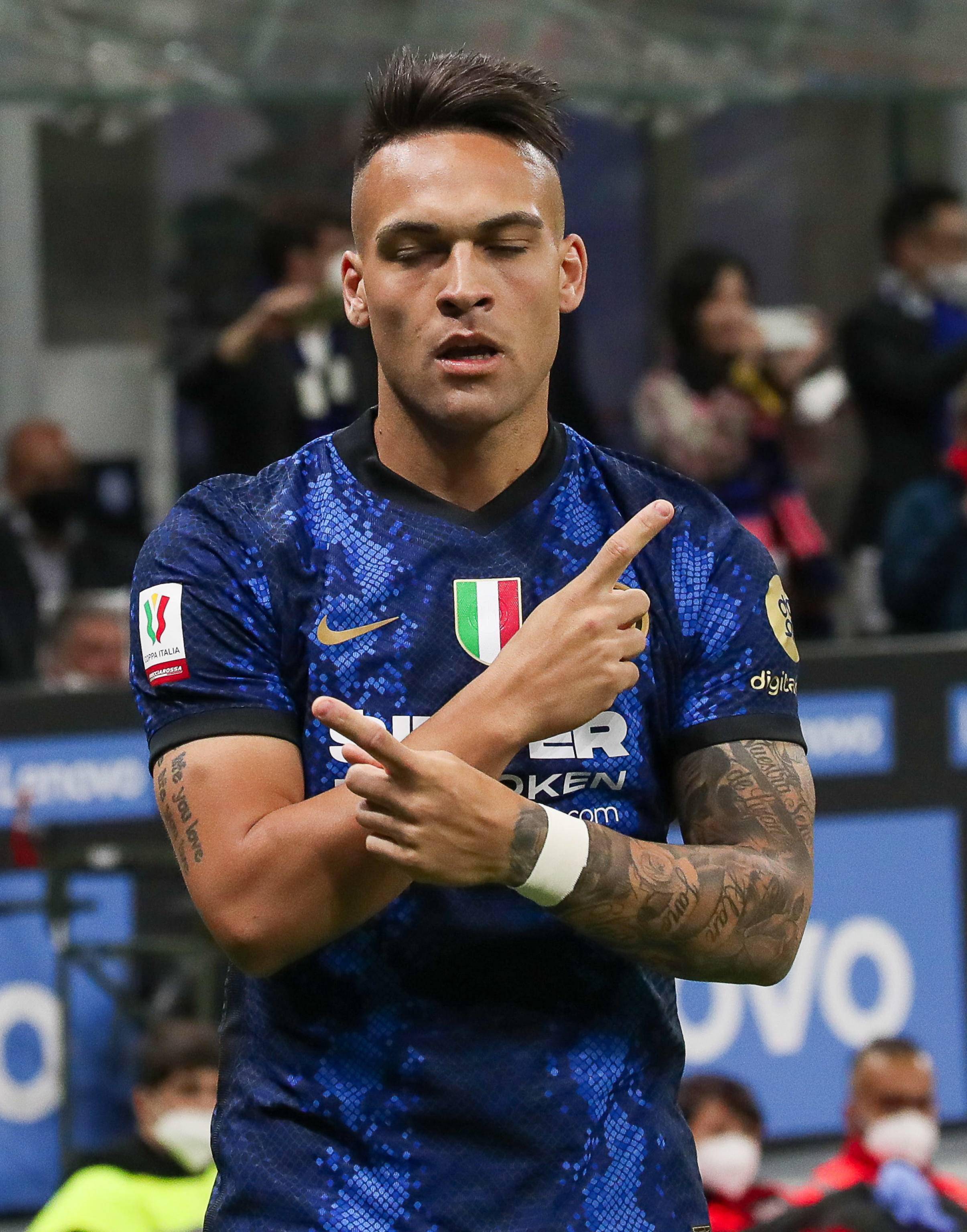 北野望在暗房中的表现