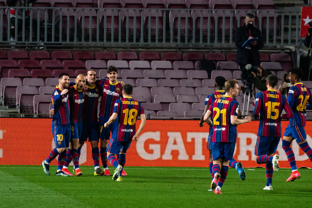 里程碑夜！塞维利亚绝杀压哨，英超窗口期刷纪录，引发热议，数据趋势出现新变化的简单介绍-多米网站