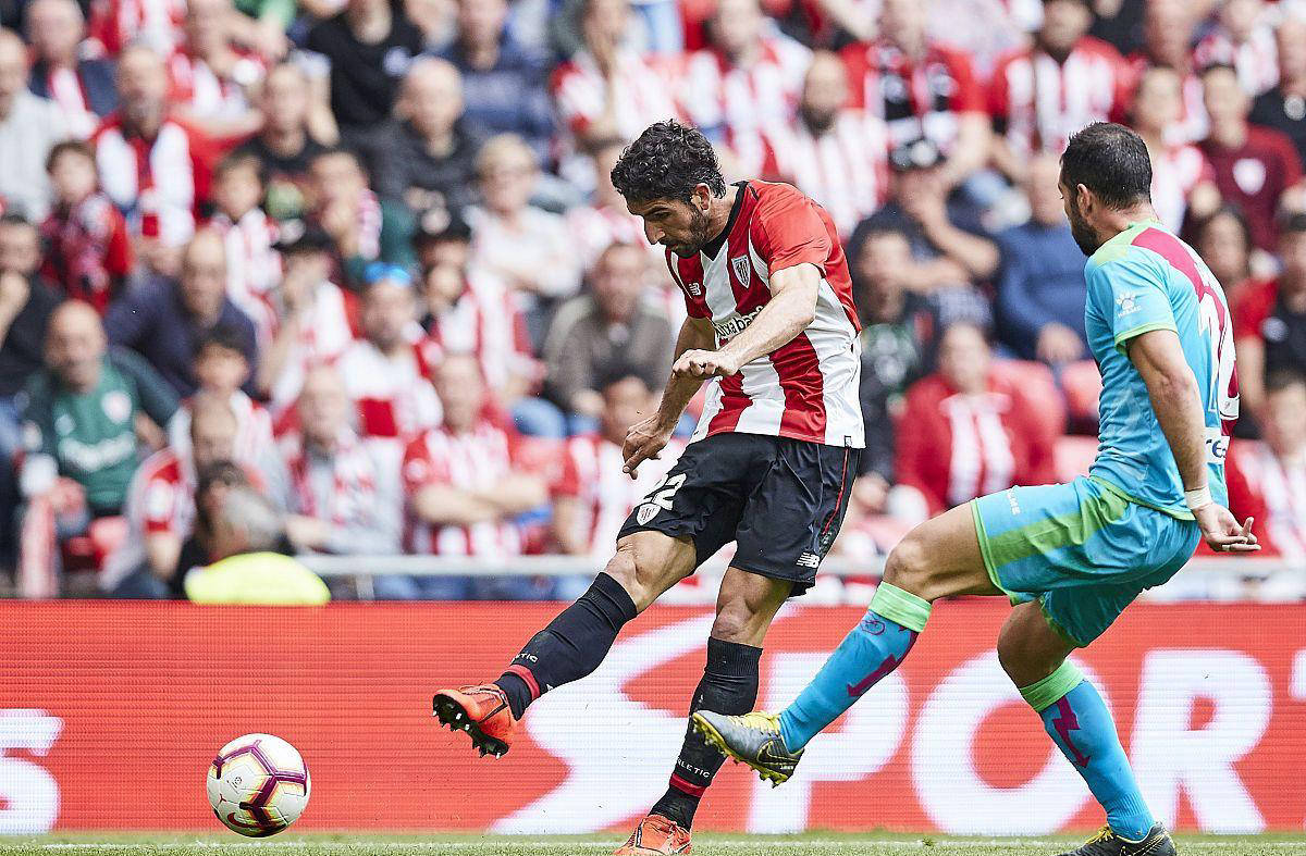 包含刚刚！马德里竞技篮板制胜备战意甲冲刺阶段亚特兰大备战德国杯，多特蒙德今夜远射贴柱的词条-多米平台