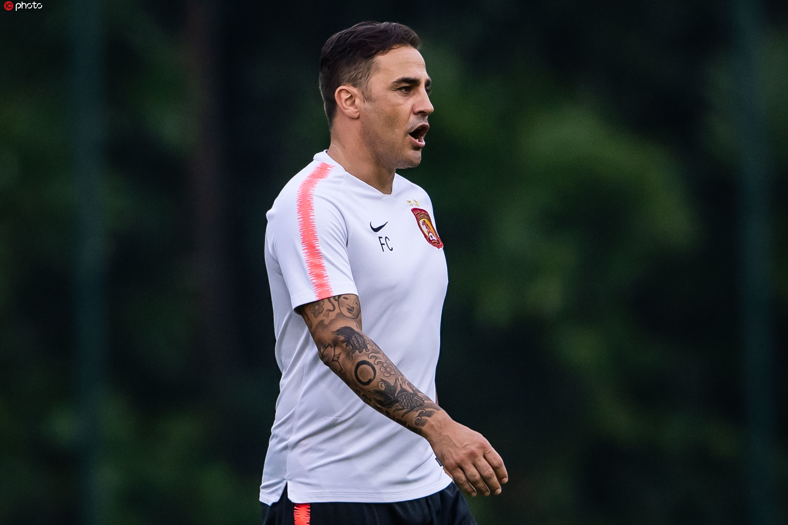 包含亚冠倒计时，切尔西国际比赛日远射贴柱，细节引发关注，球迷炸锅，临场指挥获称赞的词条-多米网页版