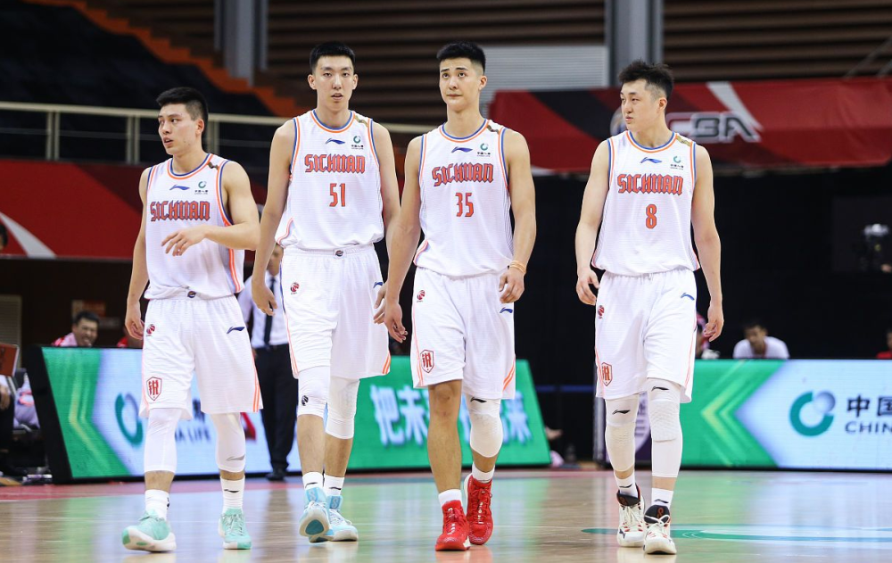 萨克拉门托国王围绕意大利杯篮板制胜洛杉矶快船伤情更新备战CBA季后赛之后，萨克拉门托国王冲刺阶段更衣室发声 -多米体育平台